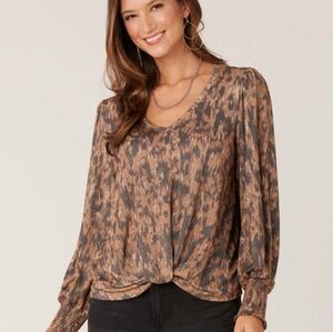 NWT "Democracy" Ladies Top Large